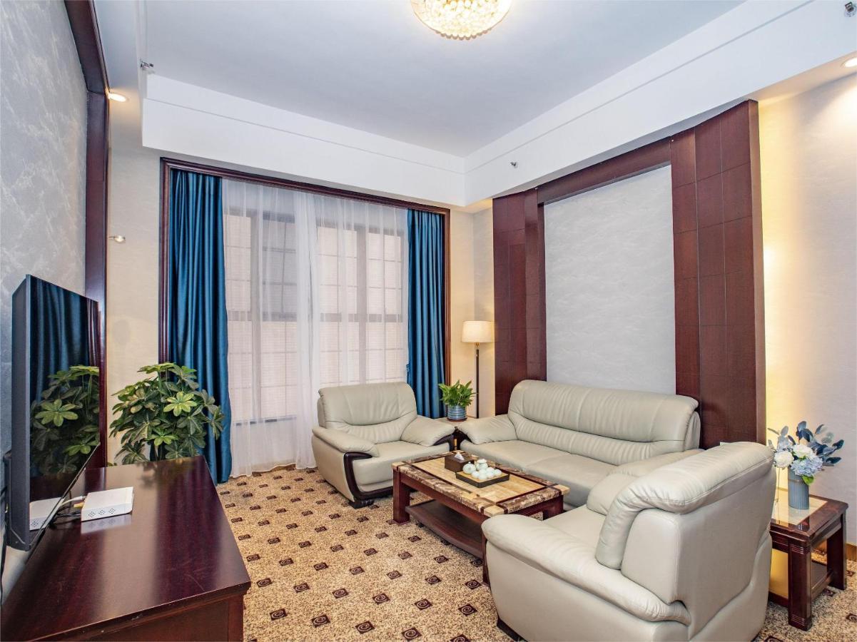 Junyue Hotel Canton Extérieur photo