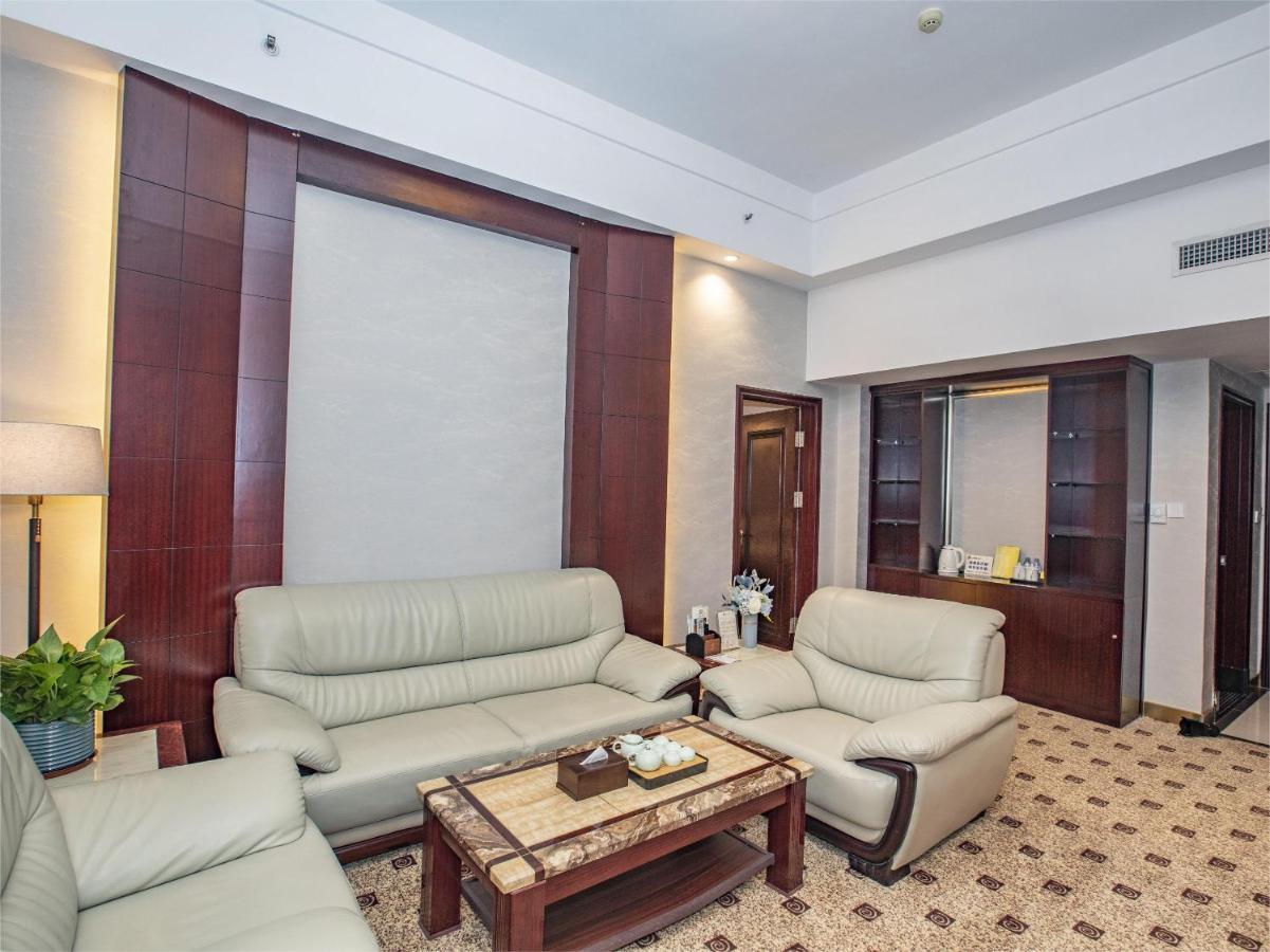 Junyue Hotel Canton Extérieur photo